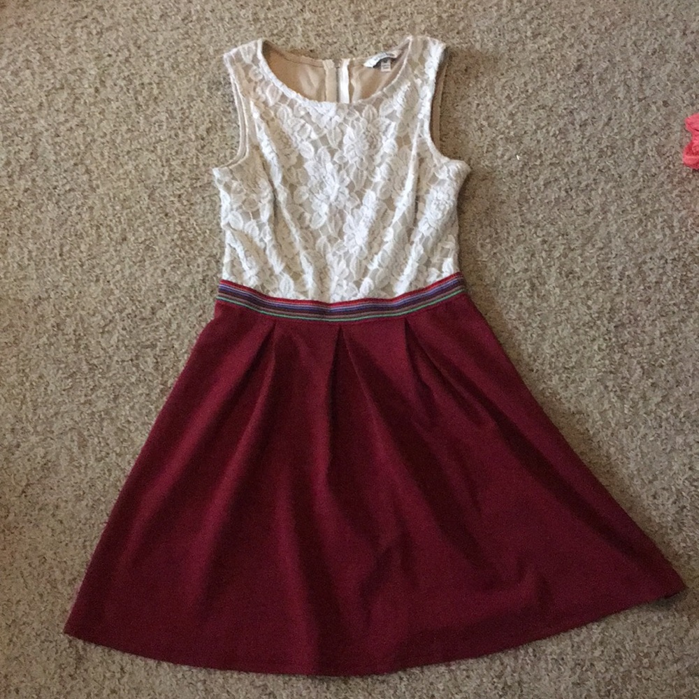 lace dress